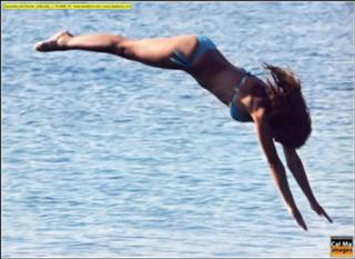 Samantha De Grenet feet photo thumbnail