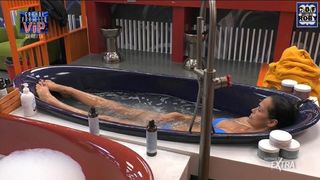 Samantha De Grenet feet photo thumbnail