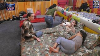 Samantha De Grenet feet photo thumbnail