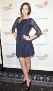 Samantha Droke feet photo 11