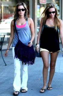 Samantha Droke feet photo 9