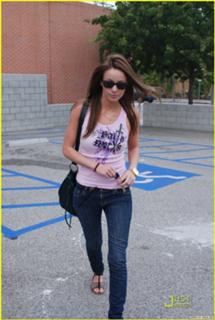 Samantha Droke feet photo 7
