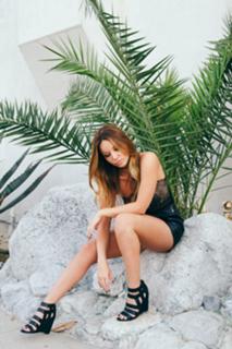 Samantha Droke feet photo 1