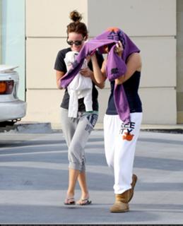 Samantha Droke feet photo 12