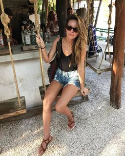 Samantha Droke feet photo 9