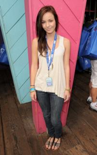 Samantha Droke feet photo 2