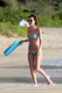 Samantha Droke feet photo 12