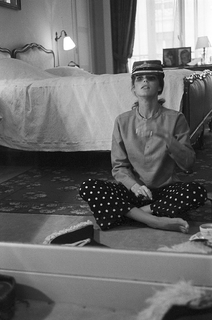 Samantha Eggar feet photo 15