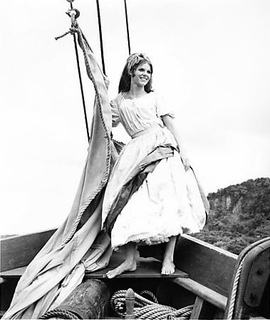 Samantha Eggar feet photo 6