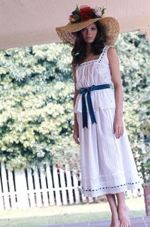 Samantha Eggar feet photo 2