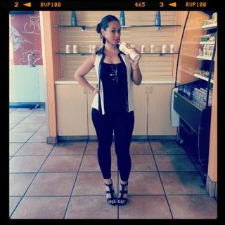 Samantha Esteban feet photo 2