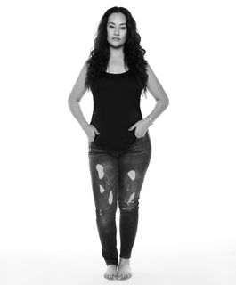 Samantha Esteban feet photo 2