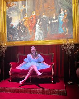Samantha Fekete feet photo 4