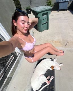 Samantha Fekete feet photo 1