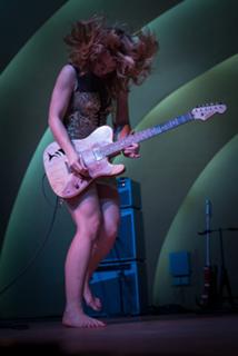 Samantha Fish feet photo 4