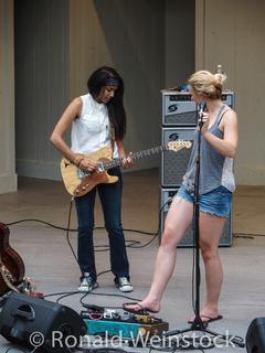 Samantha Fish feet photo 5