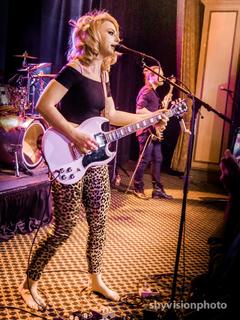 Samantha Fish feet photo 20