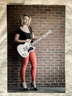 Samantha Fish feet photo 6
