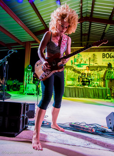 Samantha Fish feet photo 3