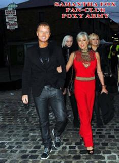 Samantha Fox feet photo thumbnail
