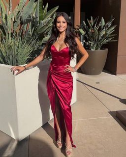 Samantha Frank feet photo thumbnail