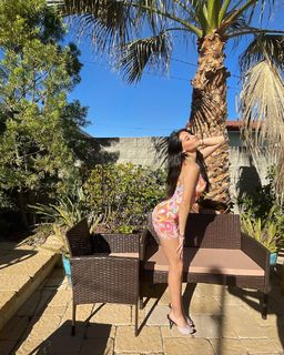 Samantha Frank feet photo thumbnail