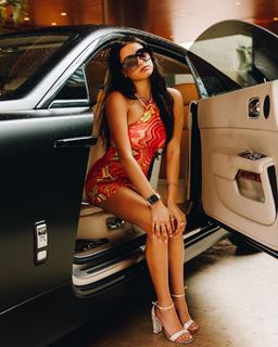 Samantha Frank feet photo thumbnail