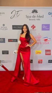 Samantha Frank feet photo thumbnail