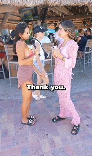 Samantha Frank feet photo thumbnail