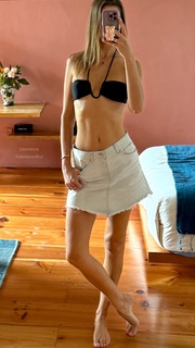 Samantha Gradoville feet photo 1