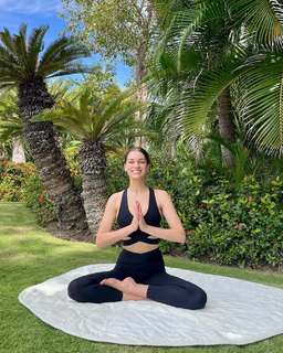 Samantha Gradoville feet photo 12