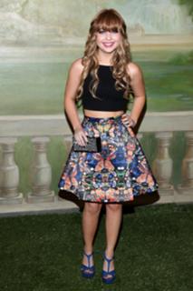 Samantha Hanratty feet photo thumbnail