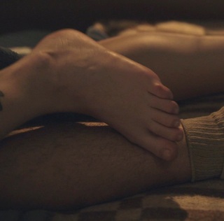 Samantha Hanratty feet photo thumbnail