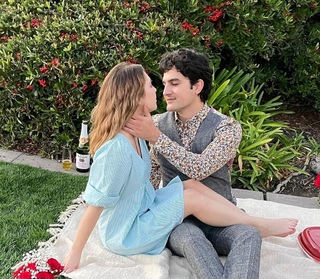 Samantha Hanratty feet photo thumbnail