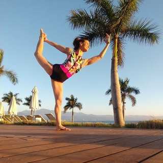 Samantha Harris feet photo 12
