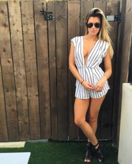 Samantha Hoopes feet photo 13