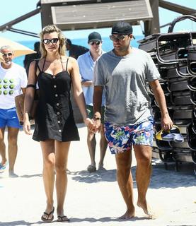 Samantha Hoopes feet photo 19
