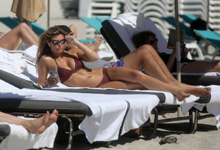 Samantha Hoopes feet photo 12