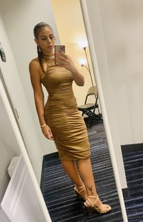 Samantha Irvin feet photo thumbnail