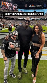 Samantha Irvin feet photo thumbnail