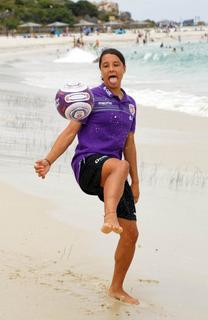 Samantha Kerr feet photo 16