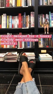 Samantha Logan feet photo 1