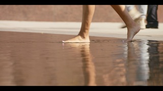 Samantha Logan feet photo 3