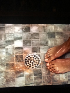 Samantha Logan feet photo 14