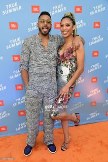 Samantha Logan feet photo 8