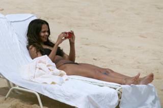 Samantha Mumba feet photo 12