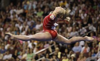 Samantha Peszek feet photo 1