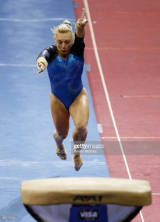 Samantha Peszek feet photo 20