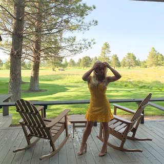 Samantha Peszek feet photo 7