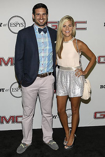 Samantha Ponder feet photo thumbnail